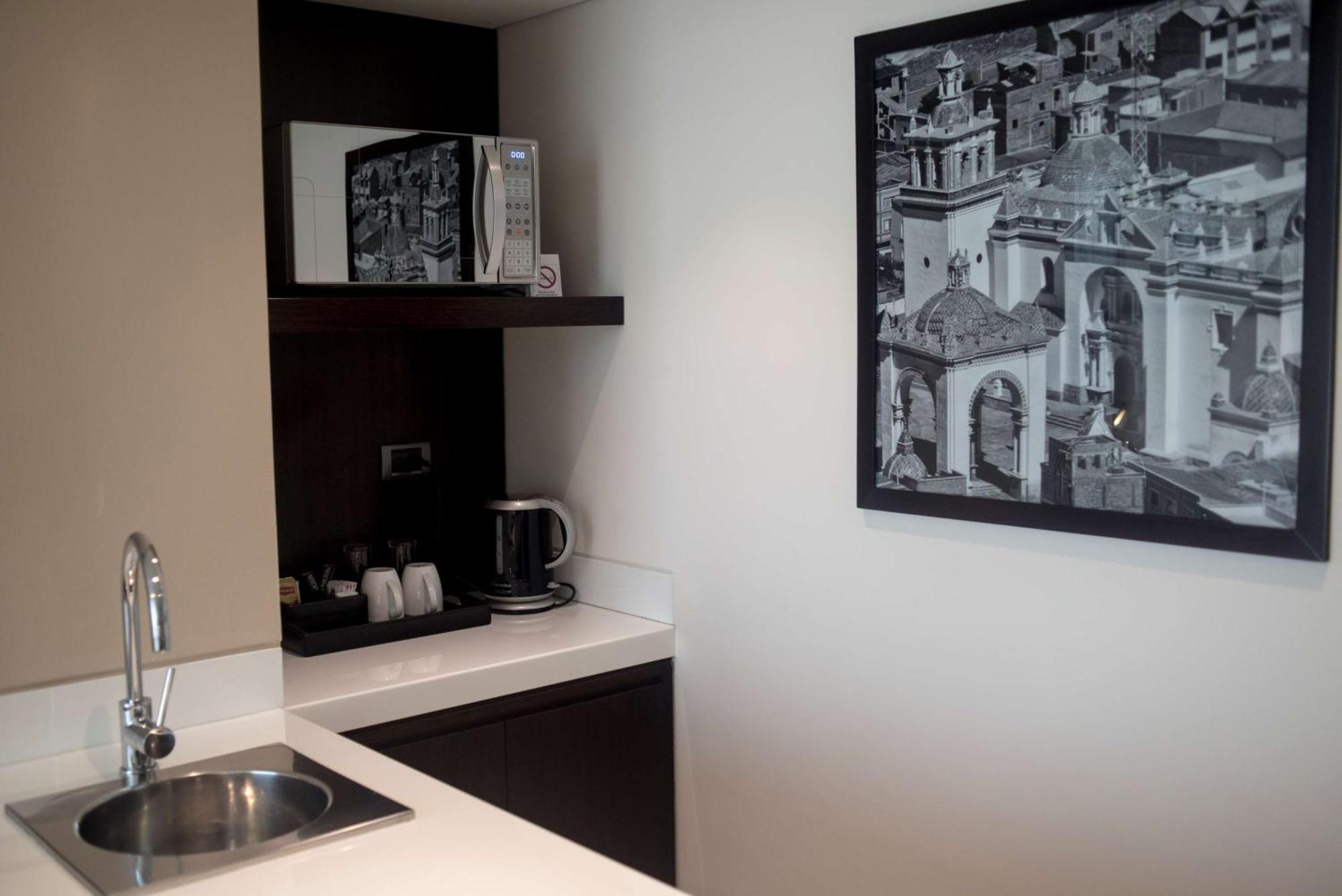 Hampton By Hilton Santa Cruz/equipetrol, Bolivia Hotel